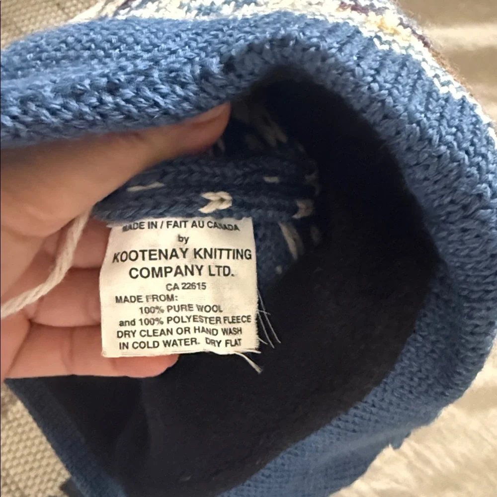 KOOTENNAY Knitting Co 100% Pure wool Beanie Fair Isle Hat.